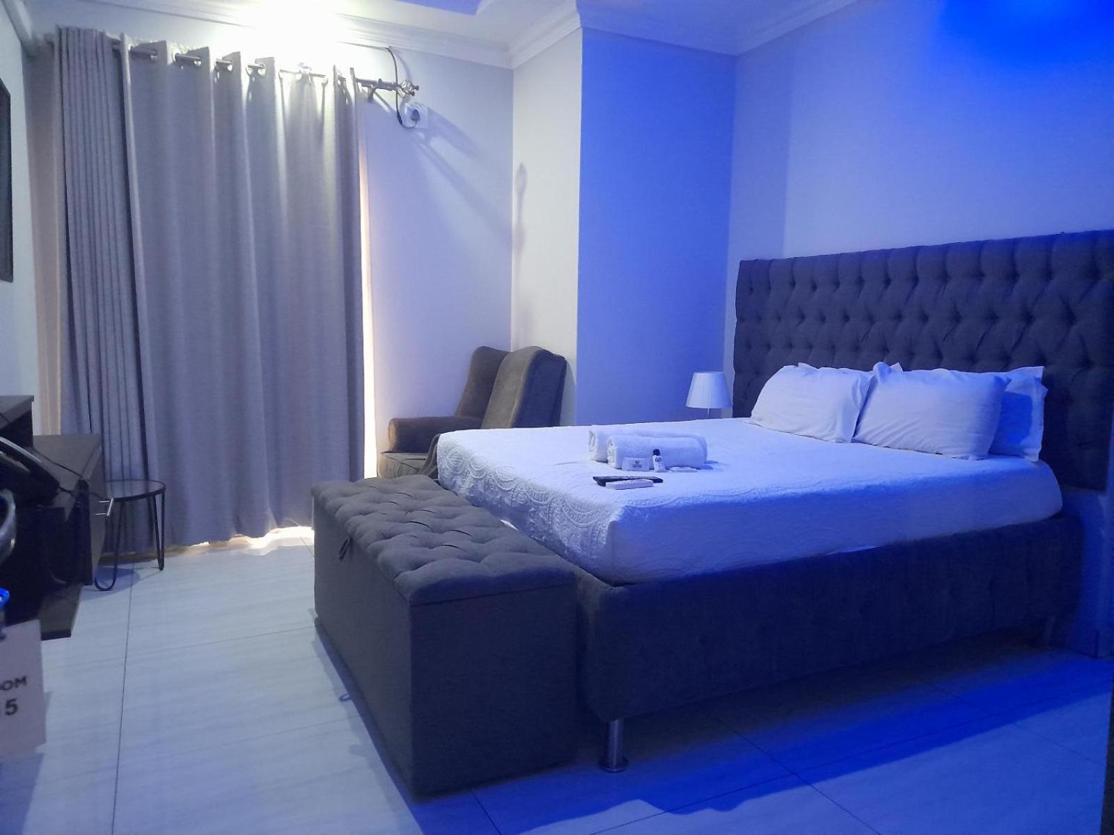 Lifestyle Lodge Hotel Фереенігінг Номер фото