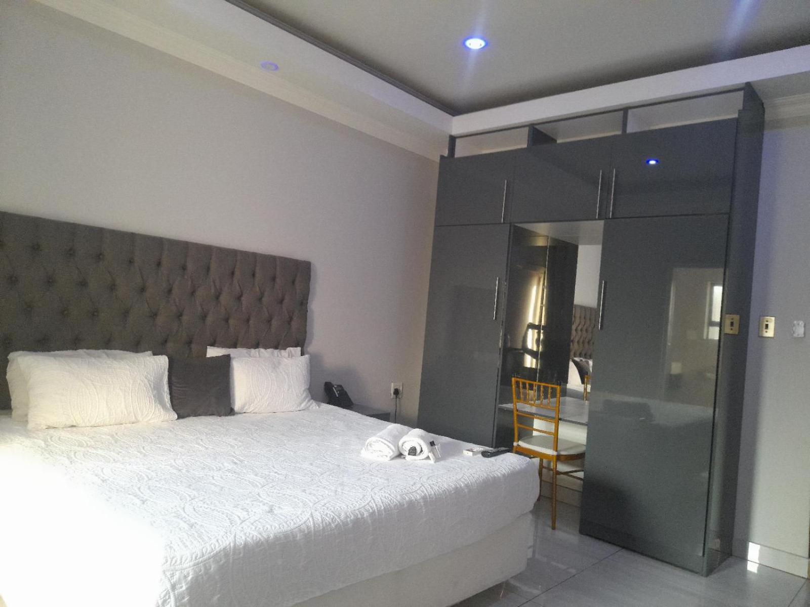 Lifestyle Lodge Hotel Фереенігінг Номер фото